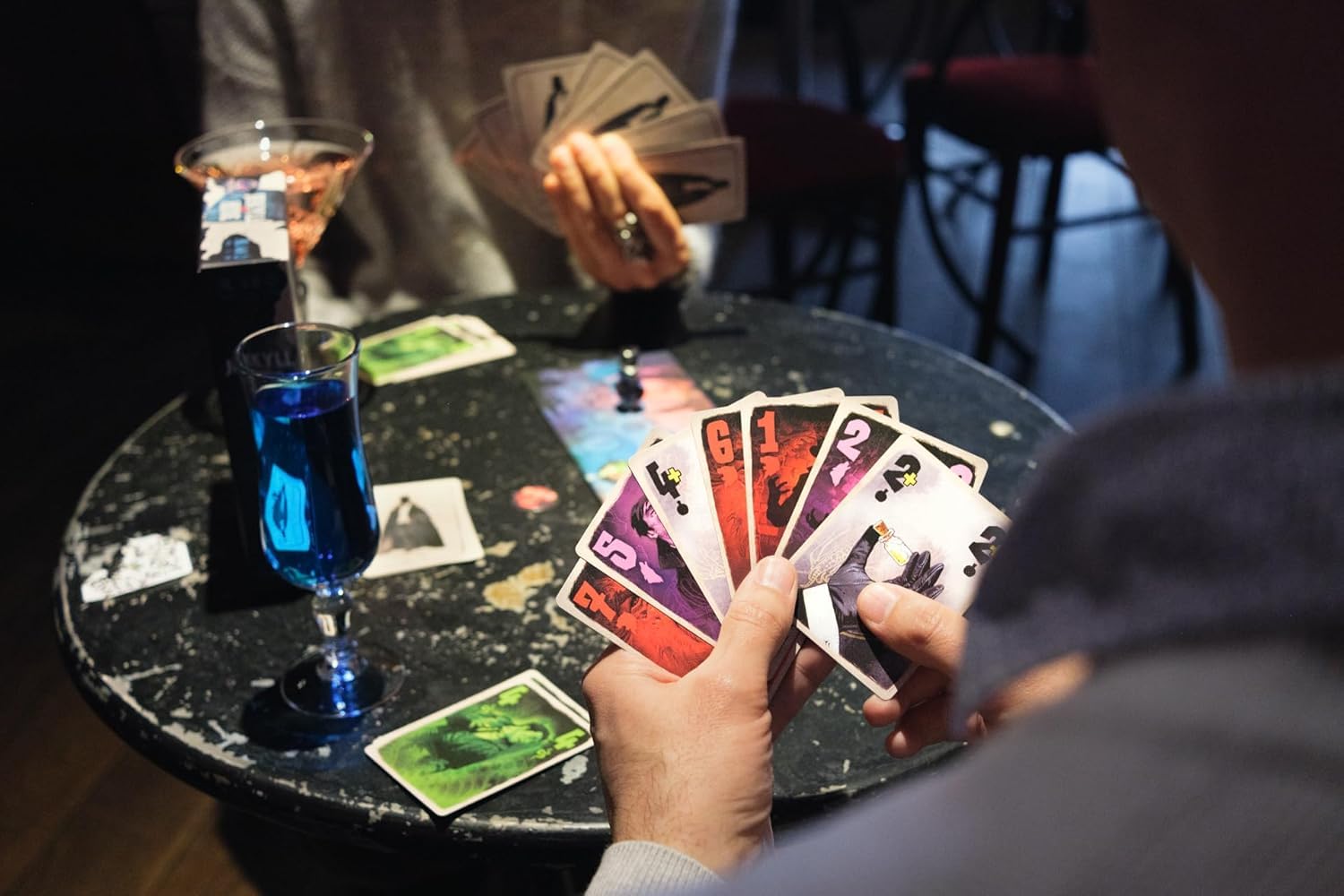 blackrock-jekyll-vs-hyde-jeu-de-cartes-duel-plis-2-joueurs-10-ans image 5