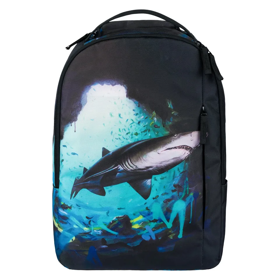 baagl-earth-shark-by-lukero-sac-dos-18-l-recycl image 1