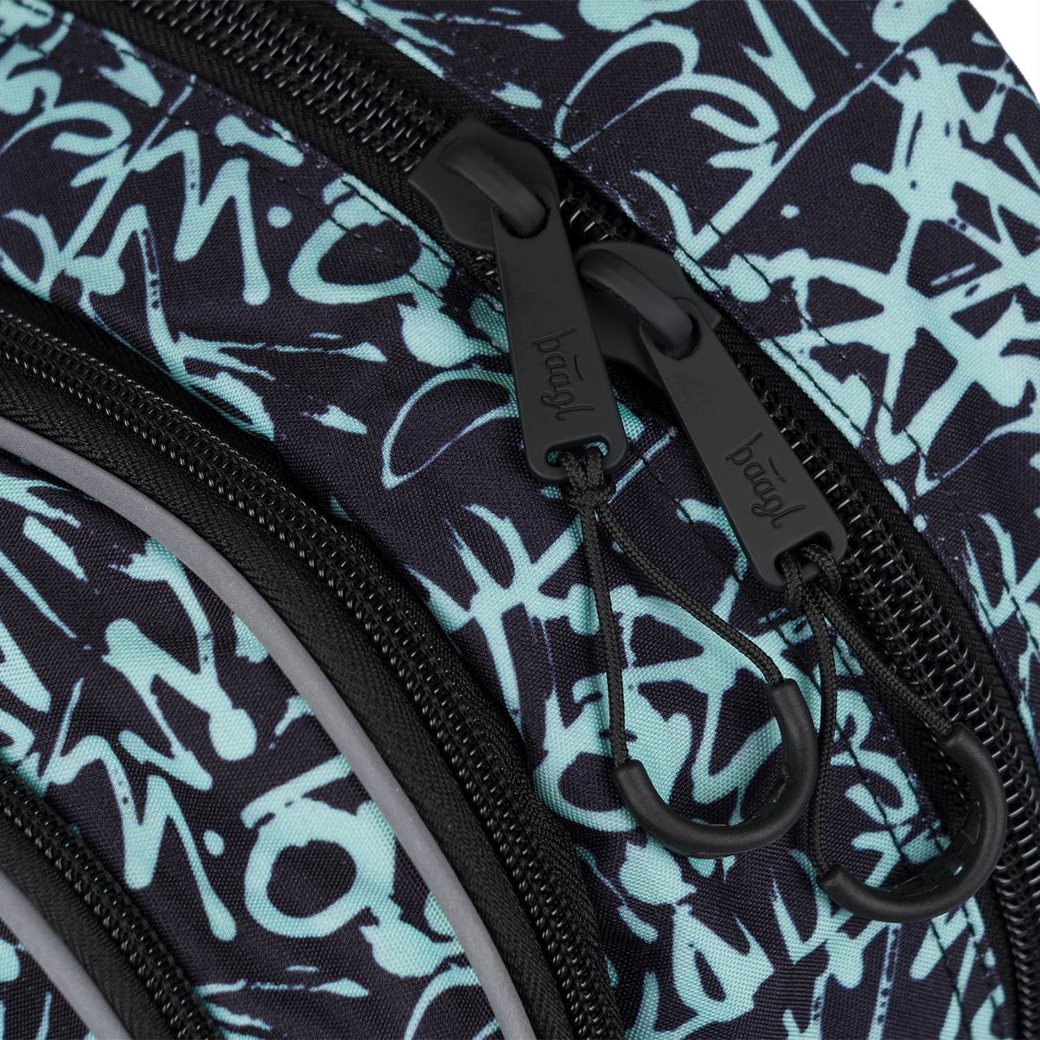 baagl-core-graffito-sac-dos-25-l-ergonomique-imperm-able image 8