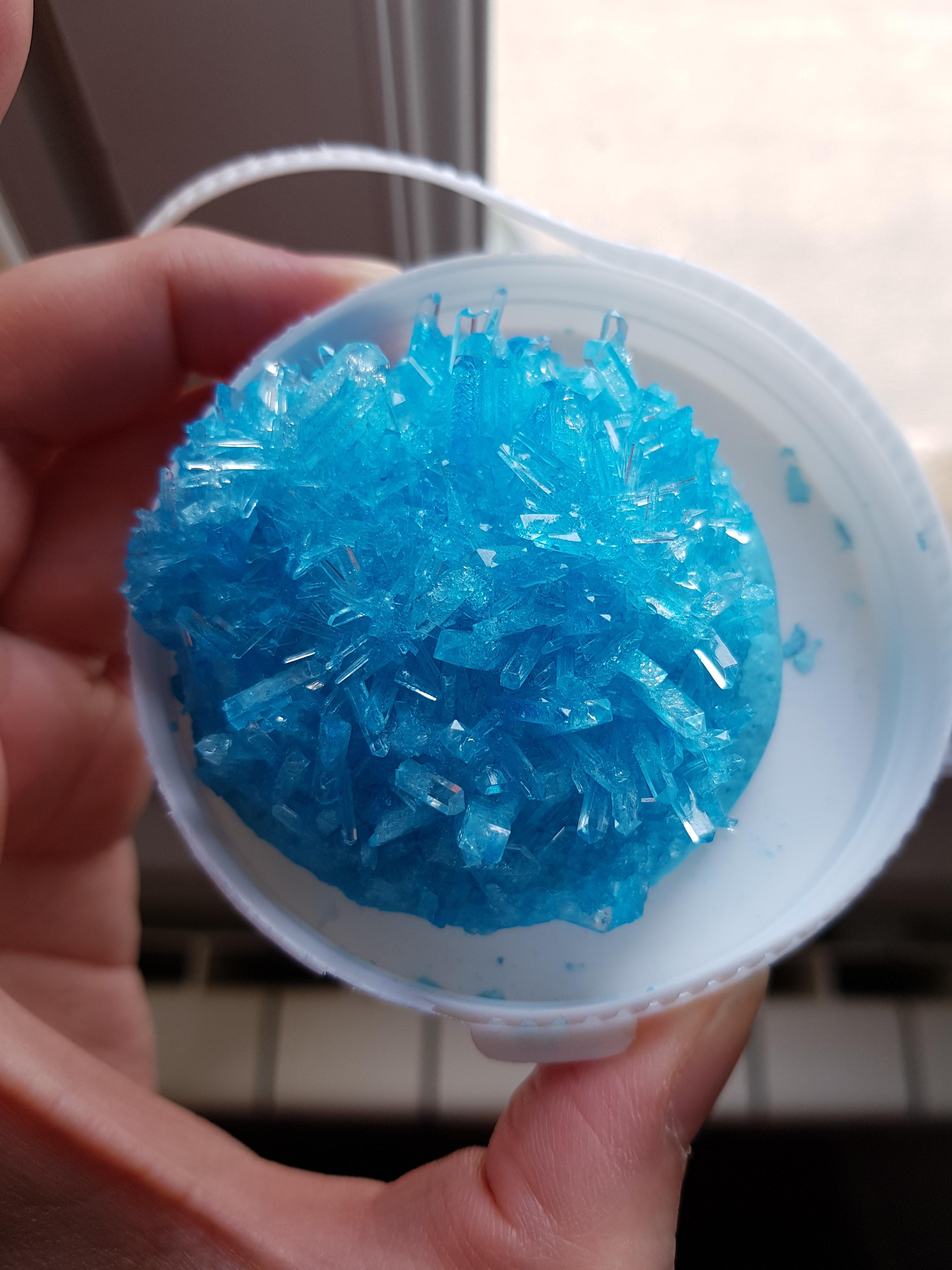 Joli bleu