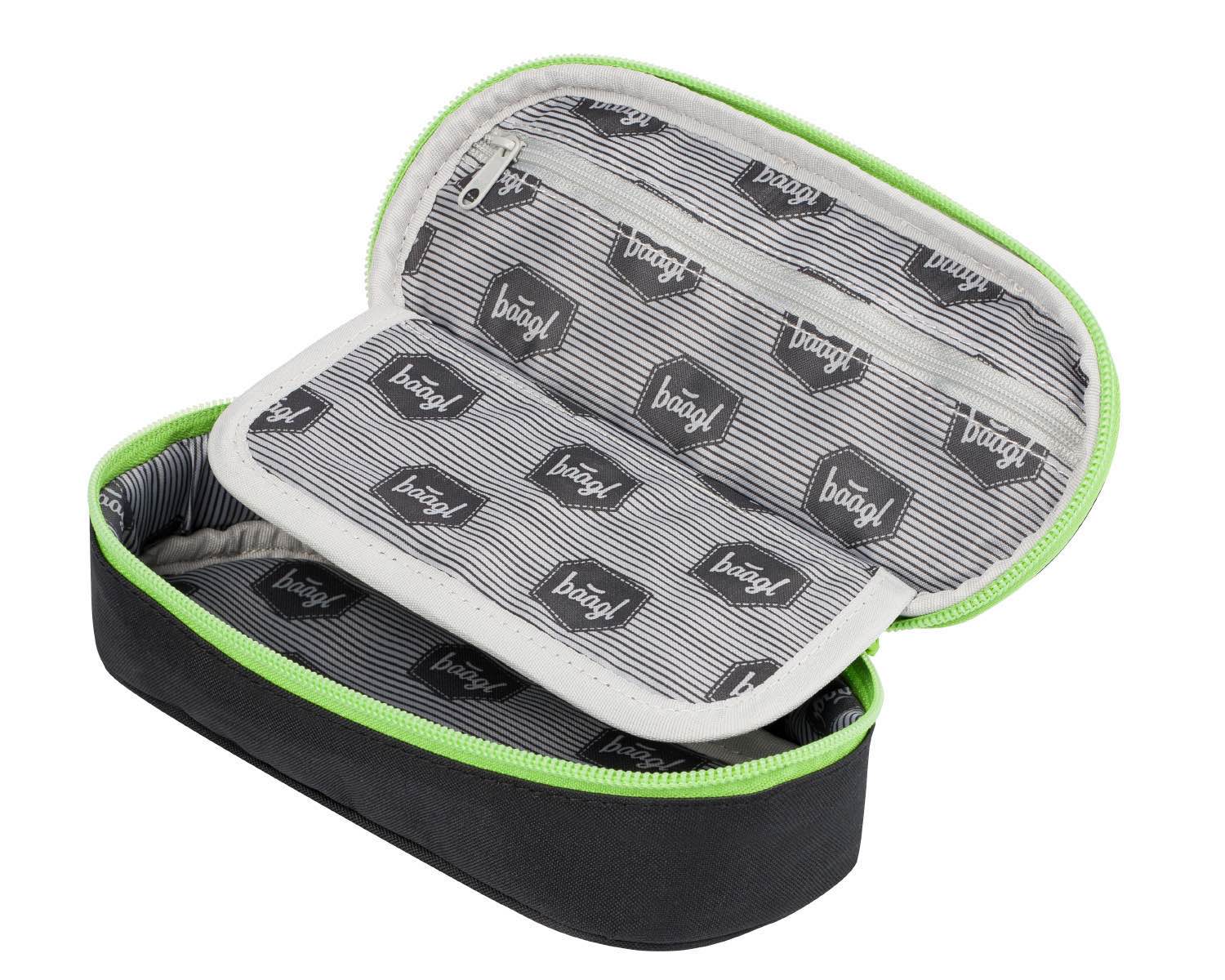 baagl-football-trousse-scolaire-compacte-gar-on-vide-ballon image 2