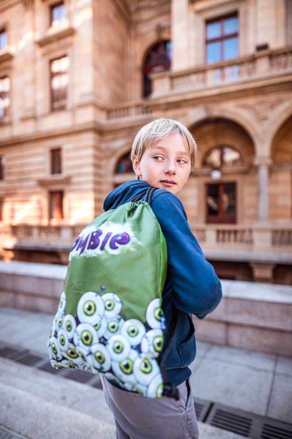baagl-zombie-sac-gym-enfant-zombie-lavable-lacets image 3