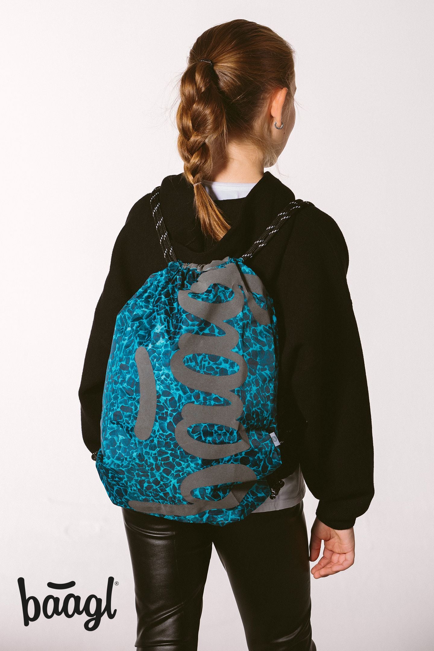 baagl-gym-sacks-sac-gym-skate-aquamarine-logo-phosphorescent image 5
