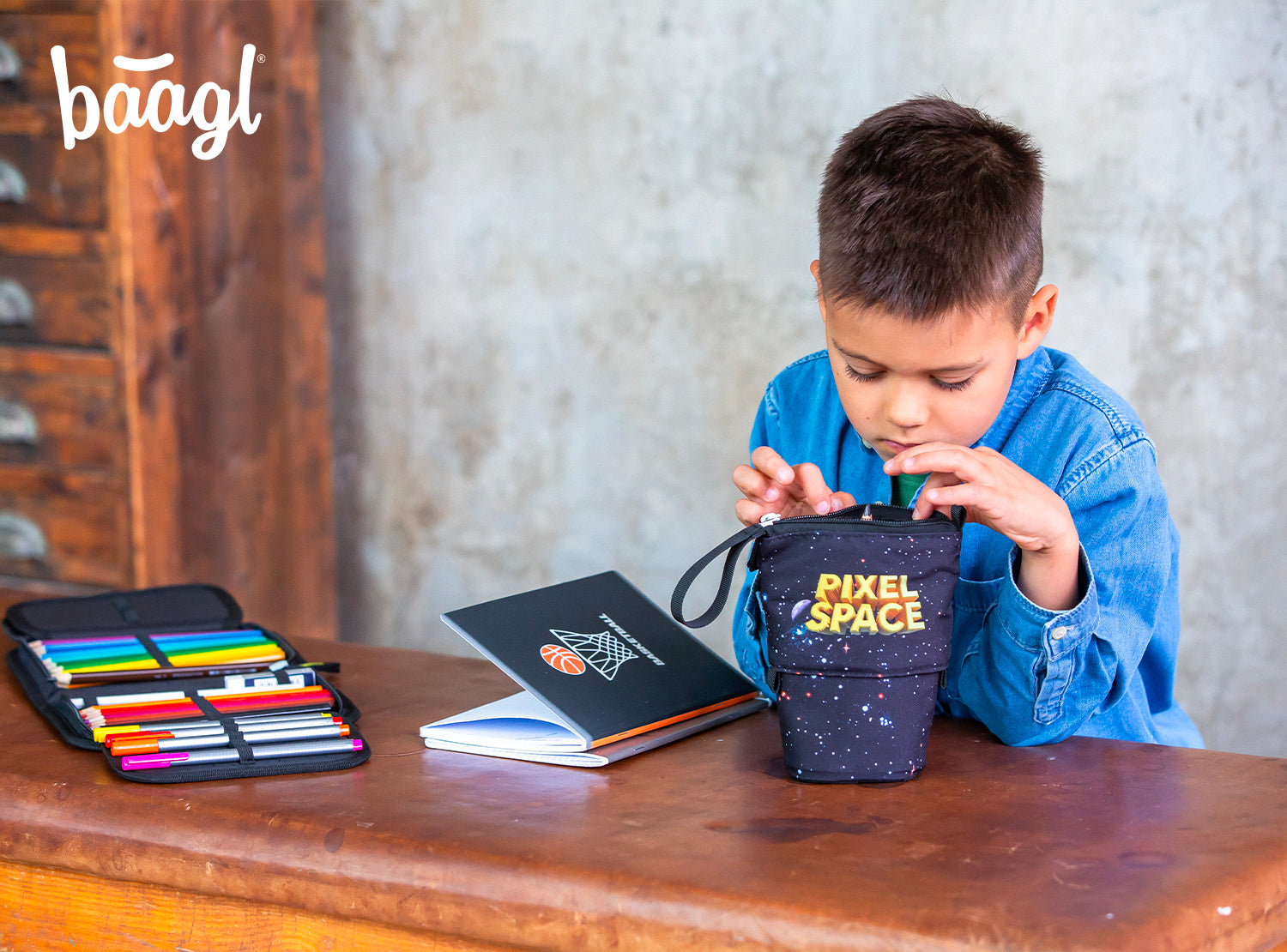 baagl-pencil-case-pop-up-pixel-space-trousse-scolaire-recycl-e image 7