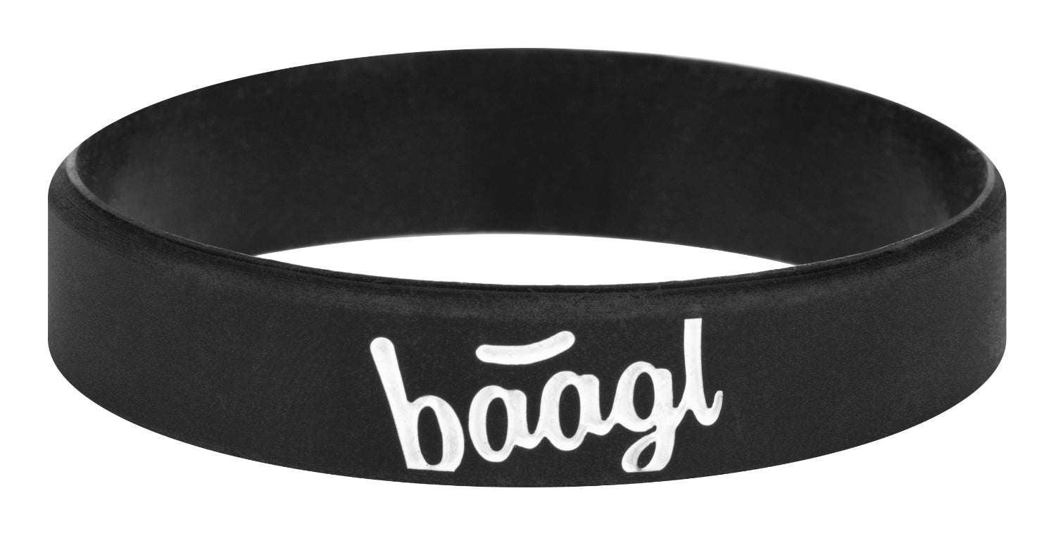 baagl-bracelet-phosphorescent-noir-silicone-logo image 1
