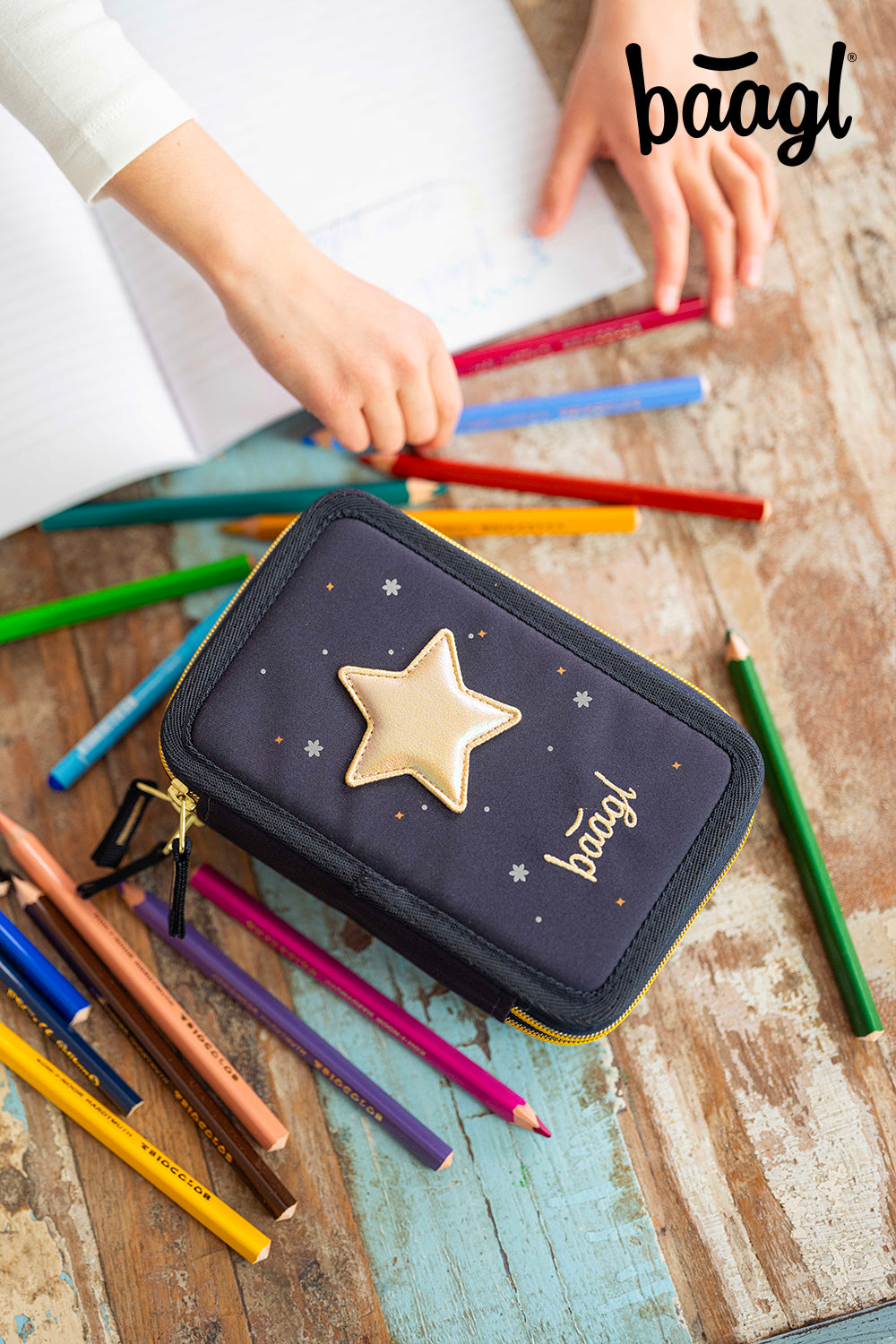 baagl-unicorn-gold-trousse-3-compartiments-fille-vide image 7