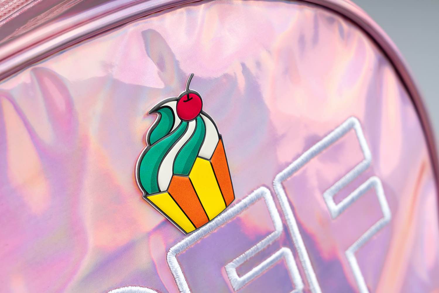 baagl-rainbow-stickers-3d-r-utilisables-arc-en-ciel image 5